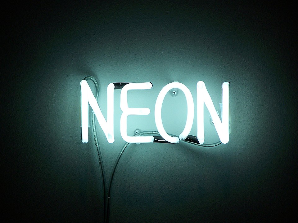 Plik:Neon.JPG